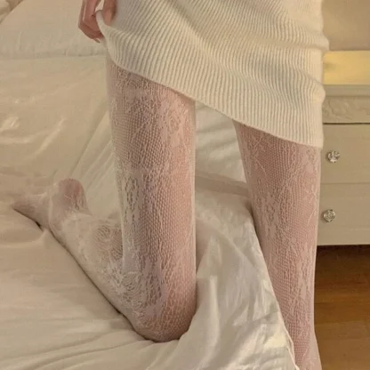 Hollowed Lace Mesh White Stockings